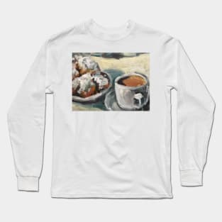 Beignets and Cafe au Lait at the Cafe du Monde Long Sleeve T-Shirt